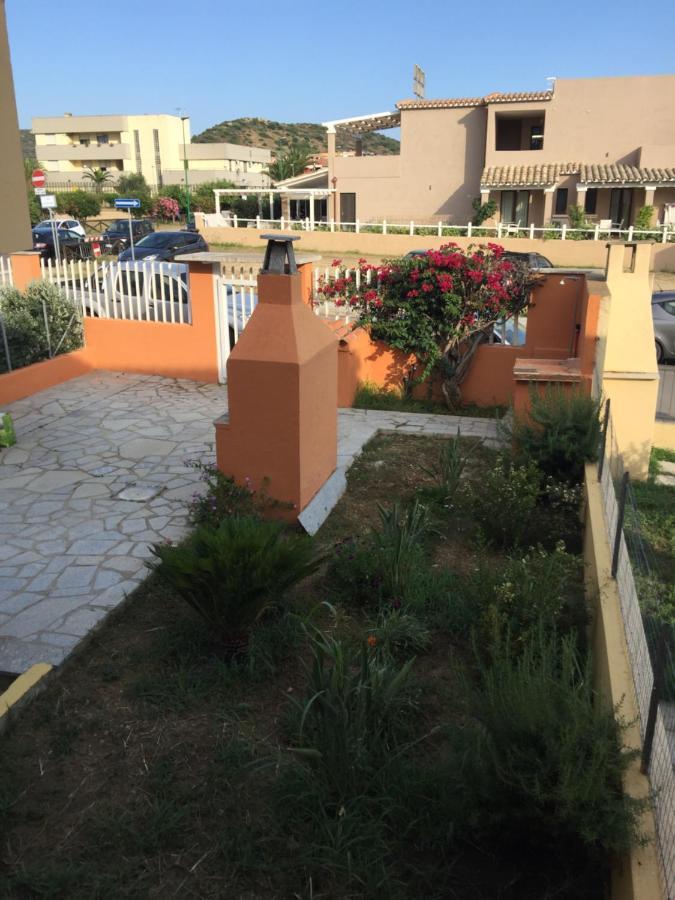 Lemon Apartments Villasimius Ngoại thất bức ảnh