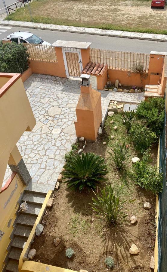 Lemon Apartments Villasimius Ngoại thất bức ảnh